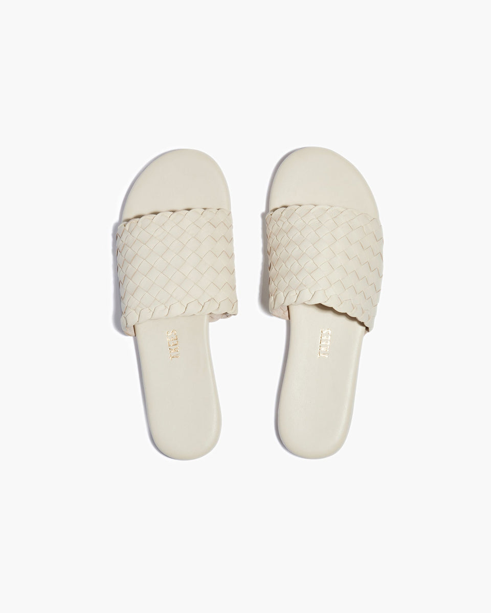 ベティ（感謝）/4 TKEES Betty Leather Slides in Vanilla