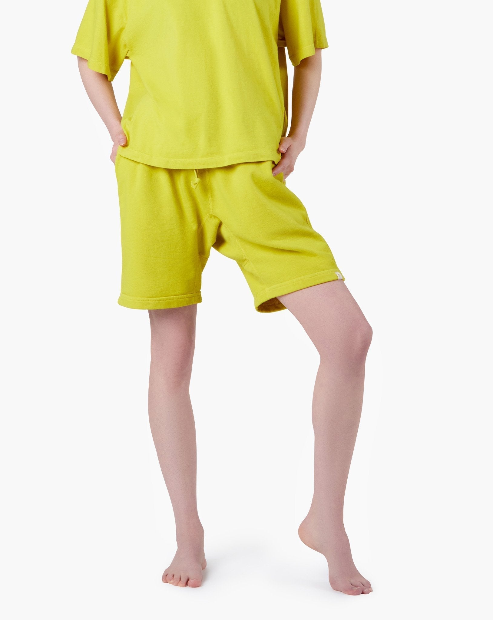 Core Short Capri Lemon