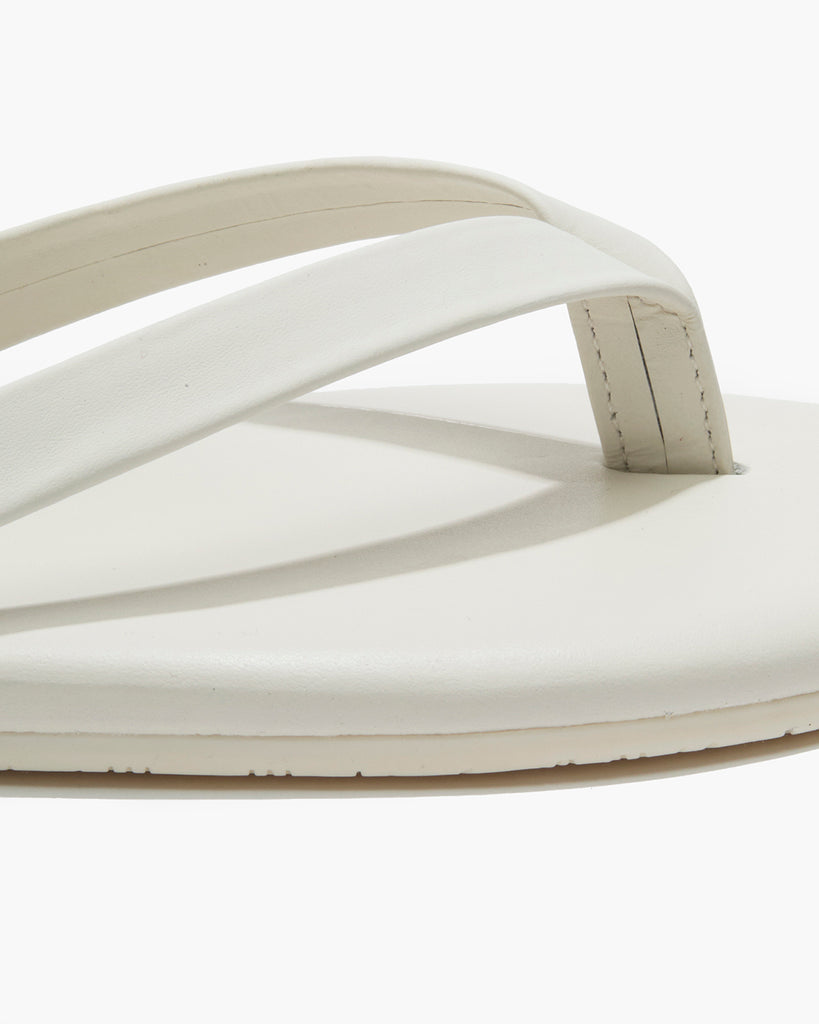 TKEES Boyfriend Leather Flip Flops in Cream