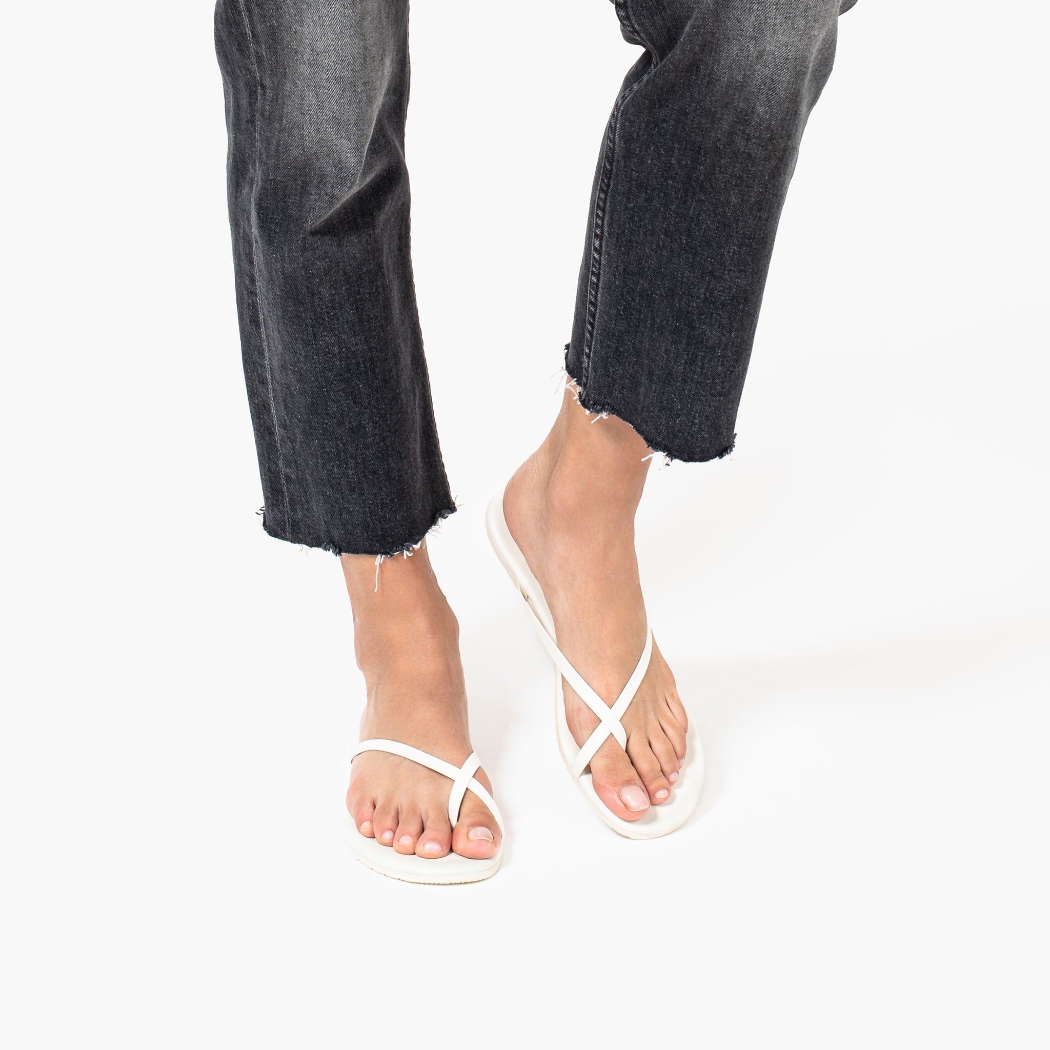 Cath Riley Sandals TKEES Riley Leather Sandals in Cream